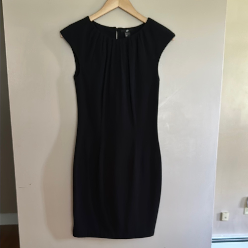 H&M Black Sheath Mini Dress Sleeveless Bateau